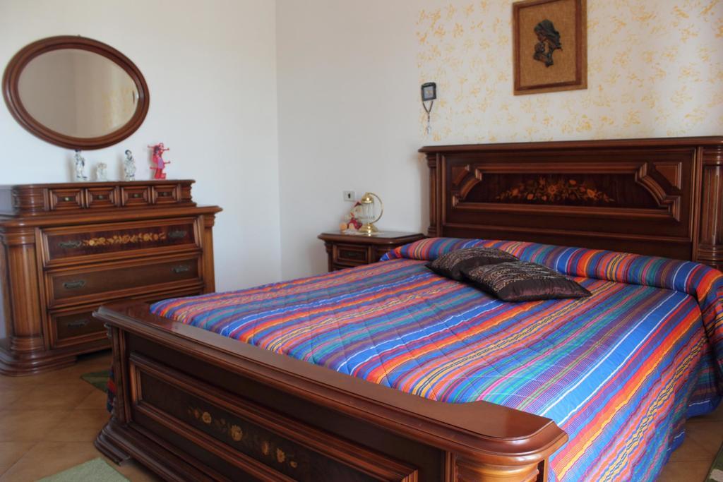 سان سالفو B&B Villa Angela الغرفة الصورة